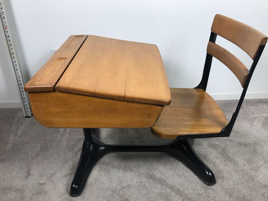 Vintage Children's School Desk Wood And Steel [Photo 4]