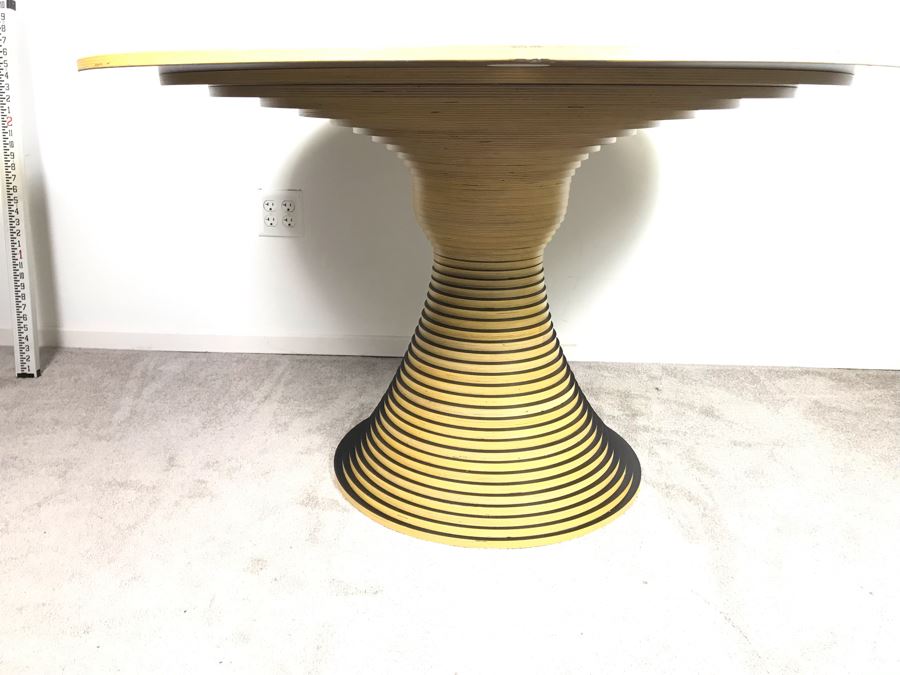 Marcello Pozzi Restoration Hardware Stack 50 Dining Table Made In Italy 48'W X 29.5'H [Photo 10]