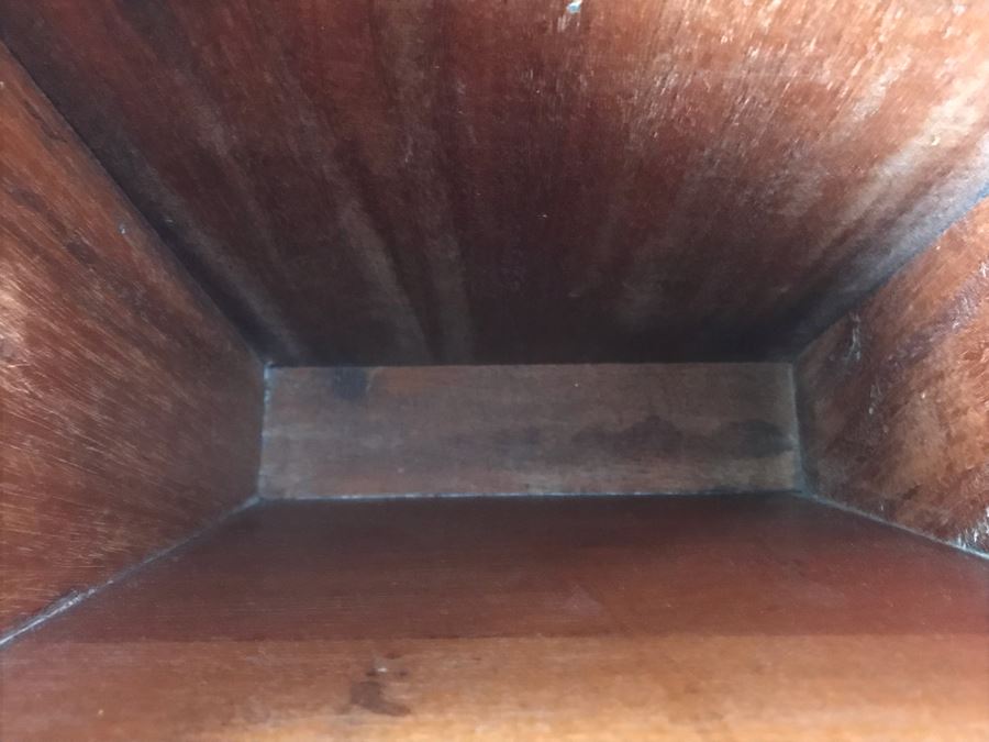 Stunning Antique Hekman Furniture Co Sewing Cabinet Grand Rapids Mi - Note Hinges On Top Side Doors Are Not Attached 30'W X 14'D X 29'H [Photo 22]