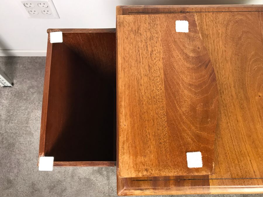 Stunning Antique Hekman Furniture Co Sewing Cabinet Grand Rapids Mi - Note Hinges On Top Side Doors Are Not Attached 30'W X 14'D X 29'H [Photo 17]