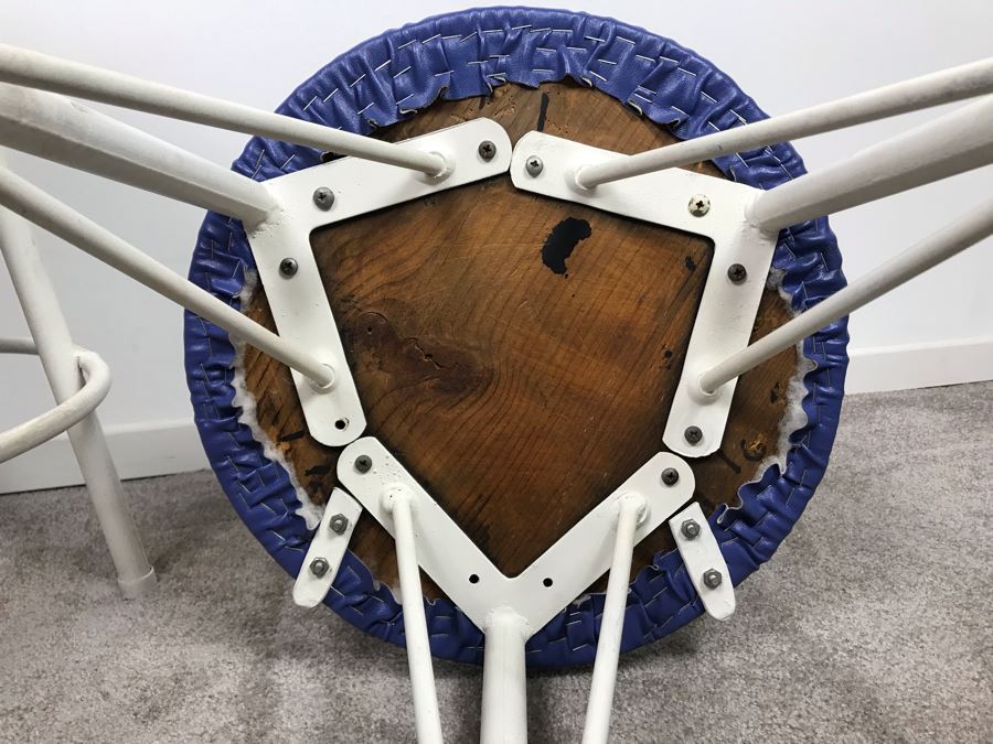 Pair Of Mid-Century Heavy Duty Metal Bar Stools 22' Seat Height [Photo 7]