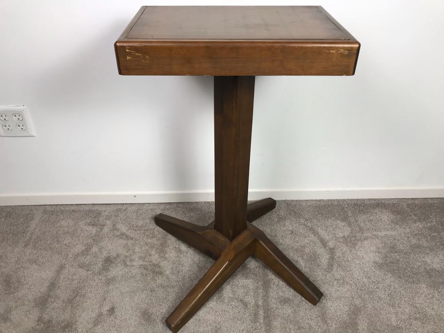 Vintage Wooden Dictionary Stand 2'8'H X 19'W X 12'D [Photo 3]