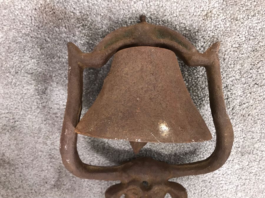 Old Cast Iron Metal Hanging Bell With Cow Decoration Working 12'H X 9'W [Photo 5]