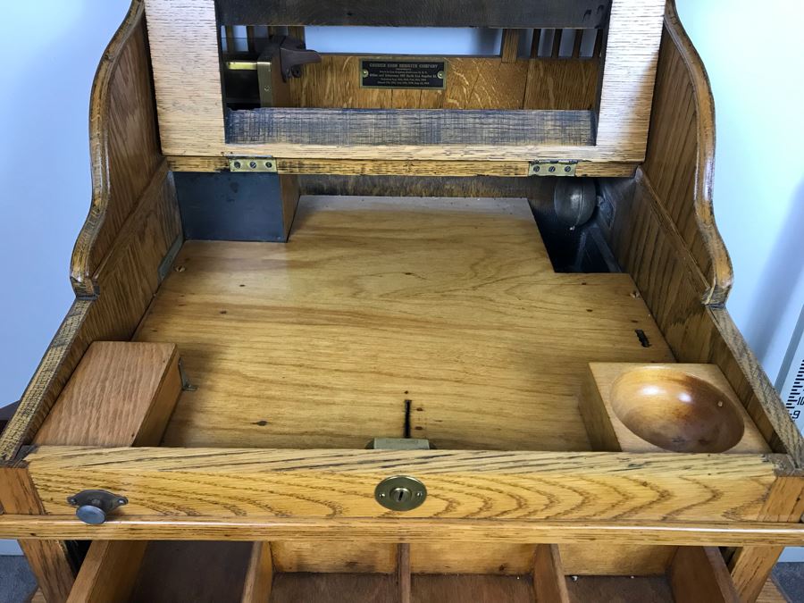 Antique Oak Cashiers Money Tray In Common Use Before Cash Registers 1916 Patent Date By The Cashier Cash Register Company [Photo 21]