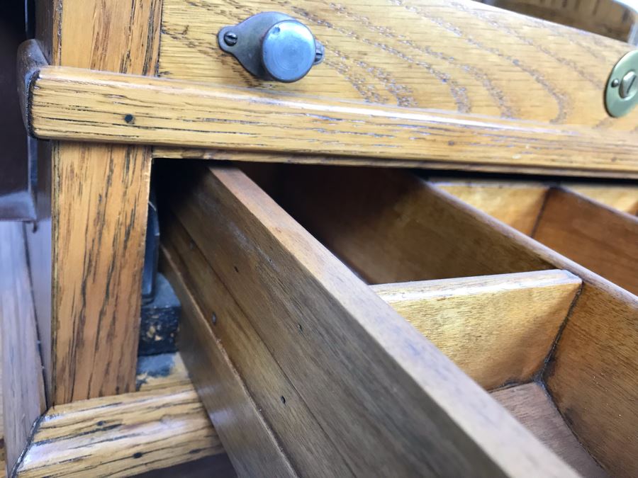 Antique Oak Cashiers Money Tray In Common Use Before Cash Registers 1916 Patent Date By The Cashier Cash Register Company [Photo 23]