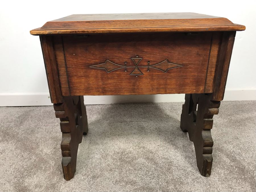 Antique Eastlake Shoe Shine Box [Photo 12]