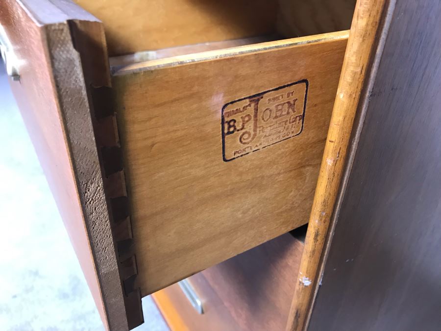 Mid-Century Modern 1962 9-Drawer Chest Of Drawers Dresser By B.P. John Furniture Corp - Needs Refinishing 64'W X 19'D X 30'H [Photo 8]