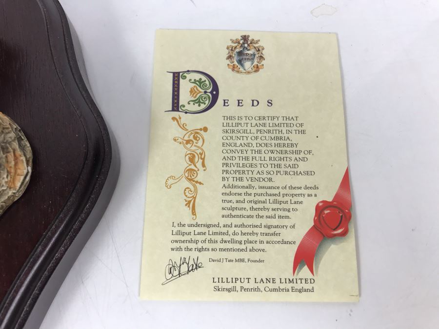 Limited Edition Lilliput Lane 1989 St. Peter's Cove With Box Handmade In U.K. Limited To 3,000 Retailed Over $2,000 [Photo 16]