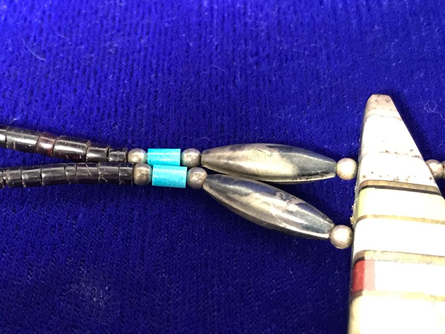 Inlaid Stone Pendant Necklace [Photo 7]