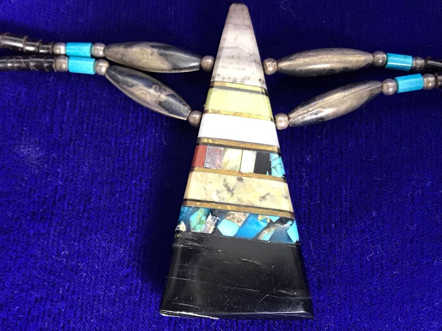 Inlaid Stone Pendant Necklace [Photo 4]