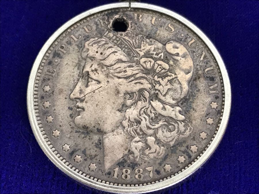 1887 Silver Coin Pendant Necklace [Photo 4]