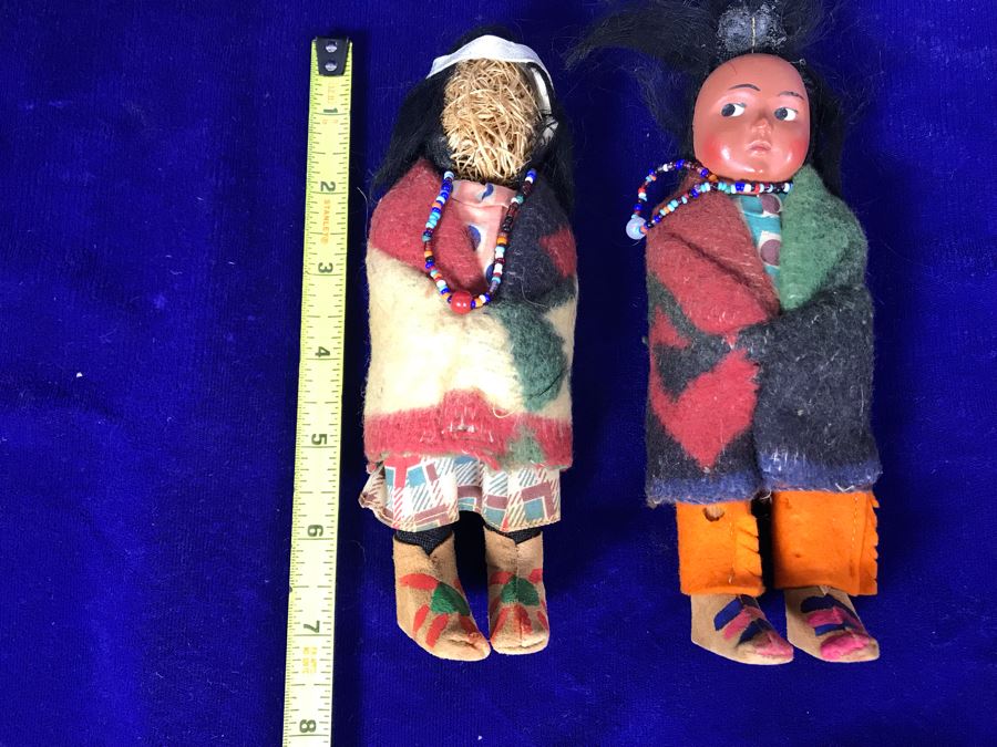 Pair Of Native American Dolls [Photo 5]