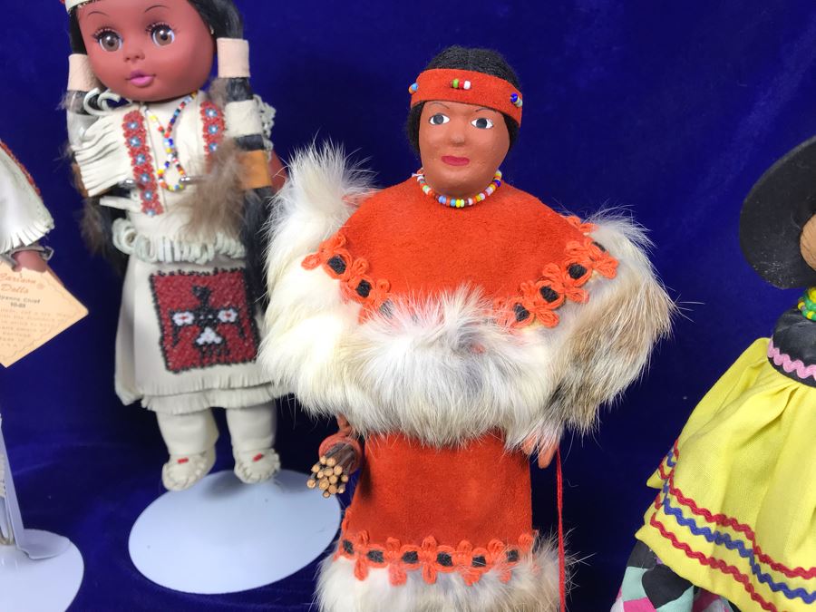 JUST ADDED - (4) Native American Dolls [Photo 5]