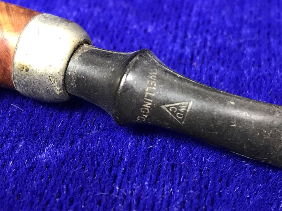 JUST ADDED - Baby Wellington Smoking Pipe And Carved Wooden Pipe Niagra Falls Canada [Photo 7]