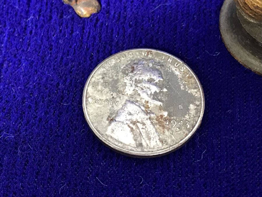 JUST ADDED - Pair Of Vintage Hand Painted Metal Animal Figurines And Steel 1943S Wheat Penny [Photo 6]