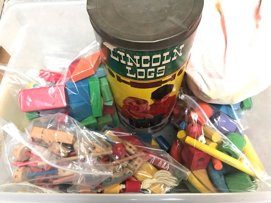 JUST ADDED - Bin Filled With Vintage Toy Building Blocks And Vintage Lincoln Logs Set [Photo 2]