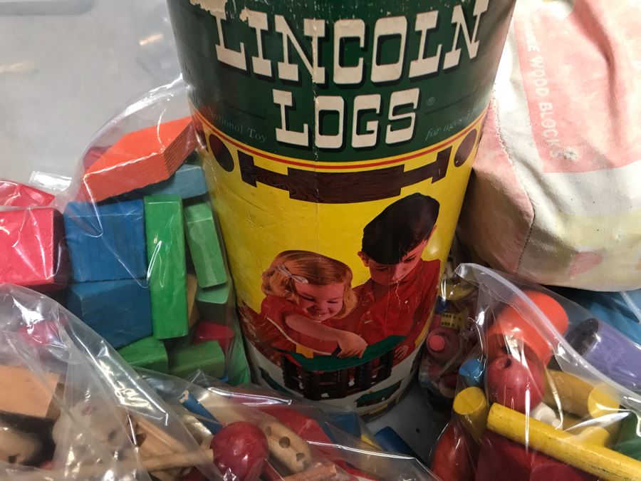 JUST ADDED - Bin Filled With Vintage Toy Building Blocks And Vintage Lincoln Logs Set [Photo 4]