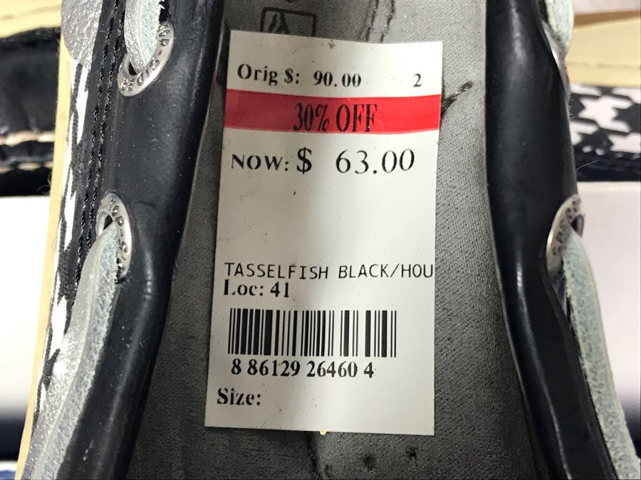 New Pair Of Women's Sperry Top-Siders Size 7.5 Retails $90 [Photo 4]