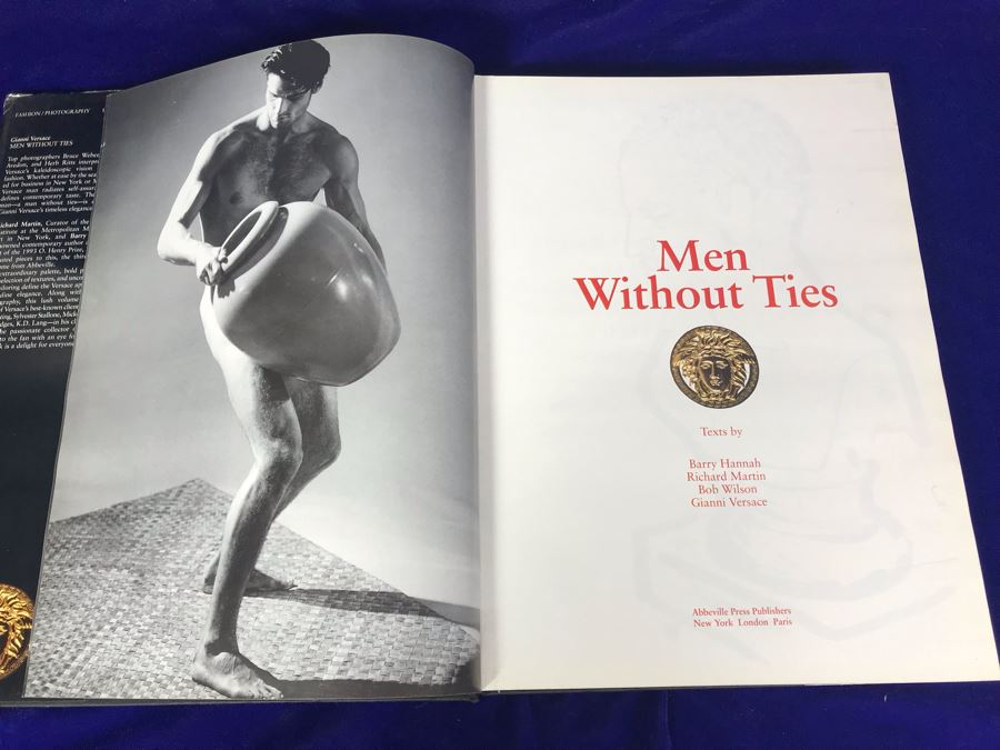 Large Hardcover Coffee Table Book Gianni Versace Men Without Ties Retails $75 [Photo 6]