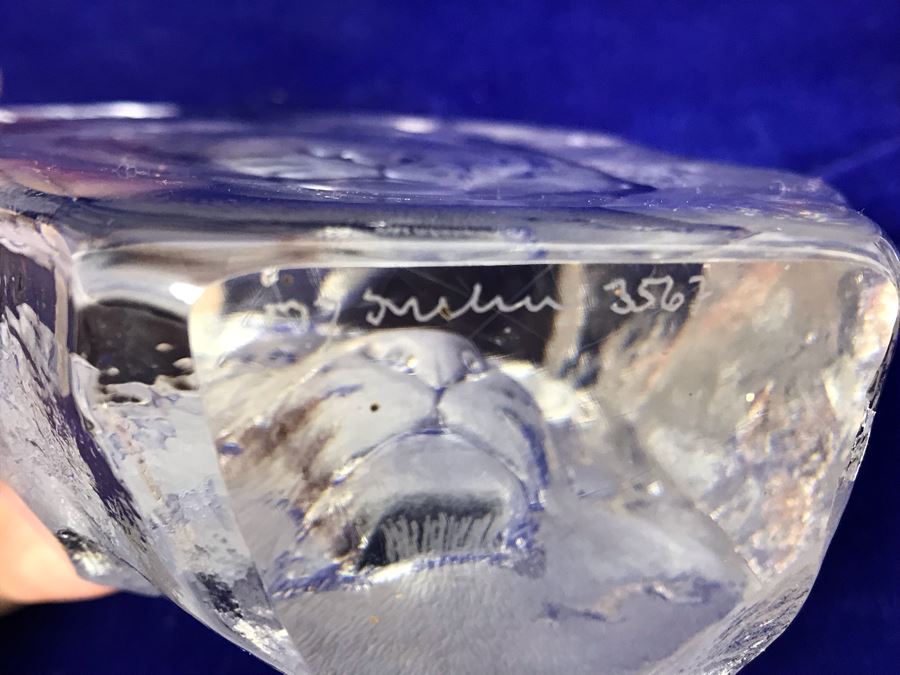 Set Of (3) Signed Crystal Sculptures By Mats Jonasson - Tiger 7'H And Pair Of Birds [Photo 8]