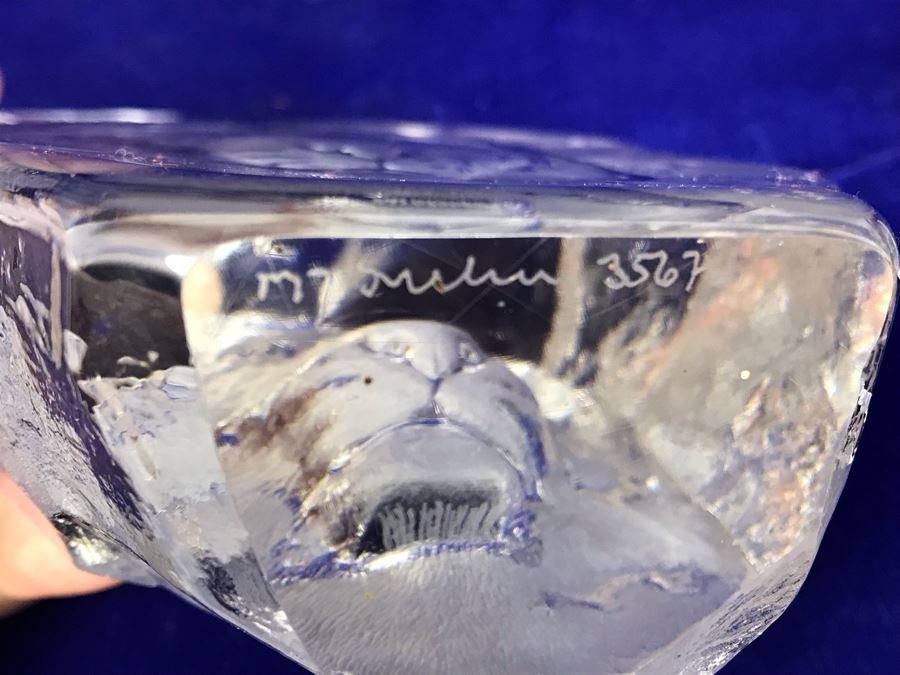 Set Of (3) Signed Crystal Sculptures By Mats Jonasson - Tiger 7'H And Pair Of Birds [Photo 9]