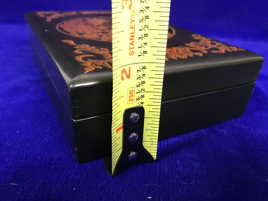 Vintage Lacquer Playing Card Box Decorated With Peacocks And Butterflies Signed G.W.D. '69 [Photo 5]