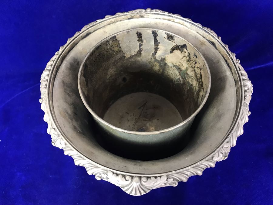 Antique Champagne Bucket Bearing Coat Of Arms 9.5'H [Photo 15]