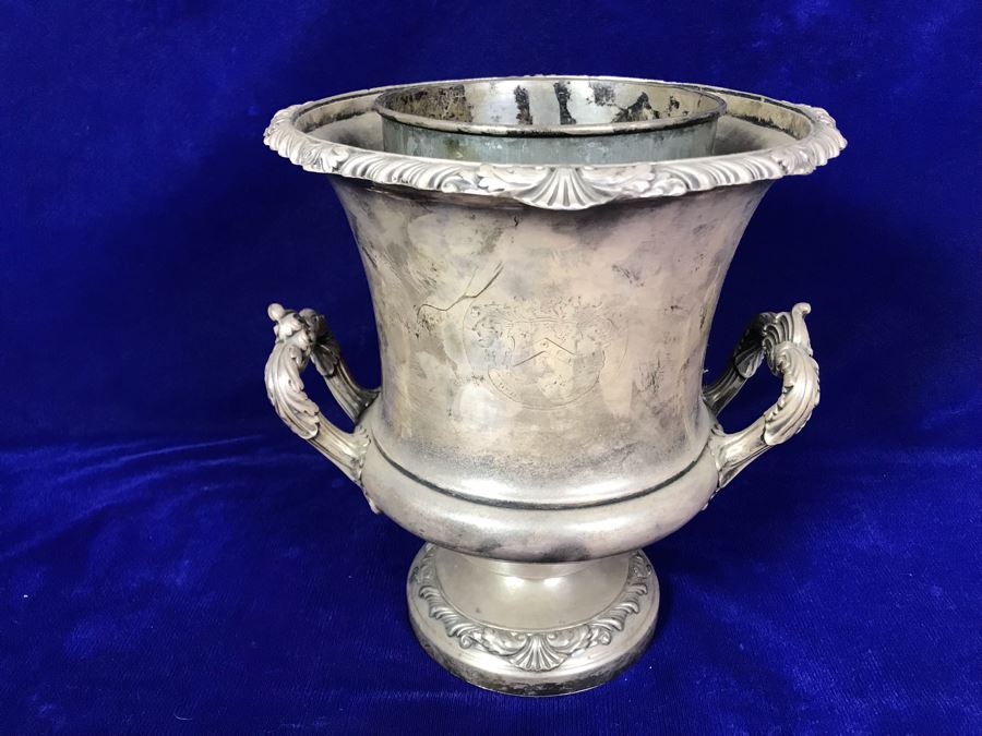 Antique Champagne Bucket Bearing Coat Of Arms 9.5'H [Photo 2]