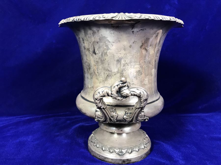 Antique Champagne Bucket Bearing Coat Of Arms 9.5'H [Photo 6]