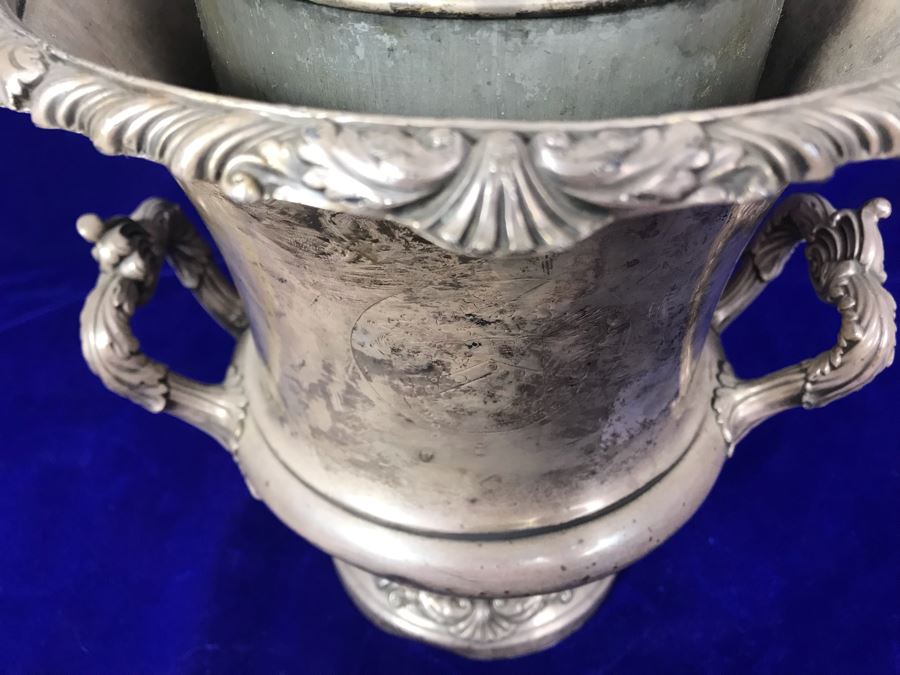 Antique Champagne Bucket Bearing Coat Of Arms 9.5'H [Photo 18]