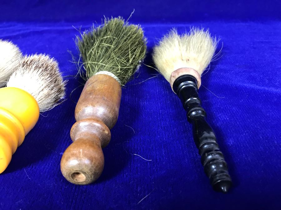Set Of (4) Vintage Shaving Brushes And Vintage New GEM Razor [Photo 9]