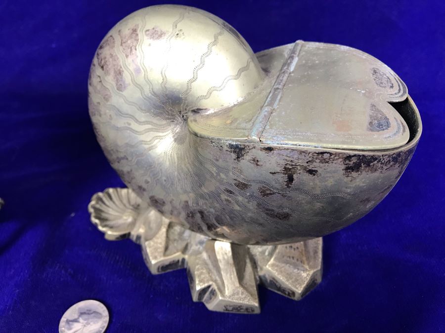 Pair Of Antique Victorian Nautilus Shell Silver Plated Spoon Warmers [Photo 13]