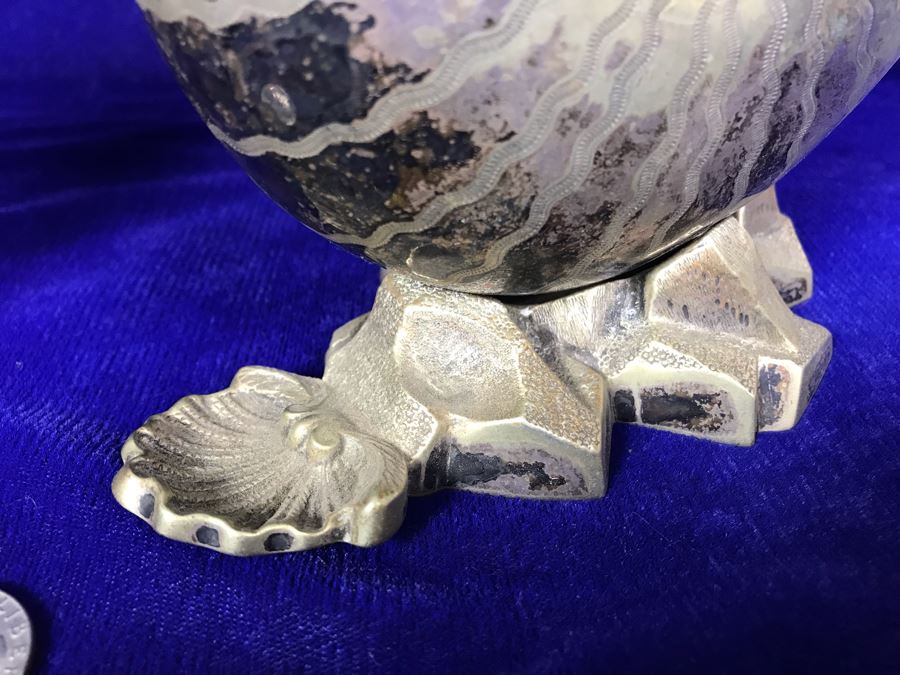 Pair Of Antique Victorian Nautilus Shell Silver Plated Spoon Warmers [Photo 14]