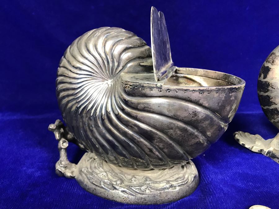 Pair Of Antique Victorian Nautilus Shell Silver Plated Spoon Warmers [Photo 4]