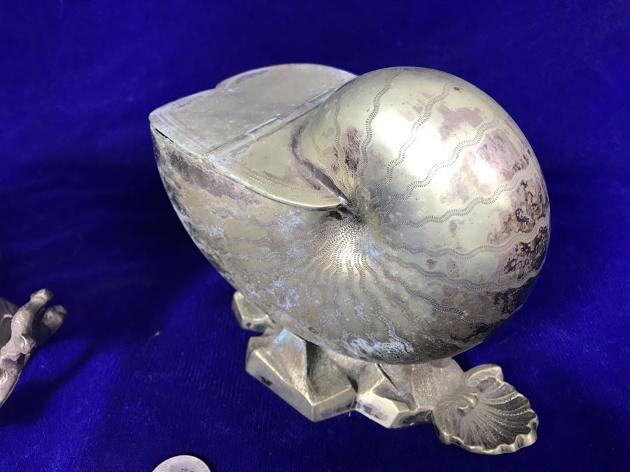 Pair Of Antique Victorian Nautilus Shell Silver Plated Spoon Warmers [Photo 16]