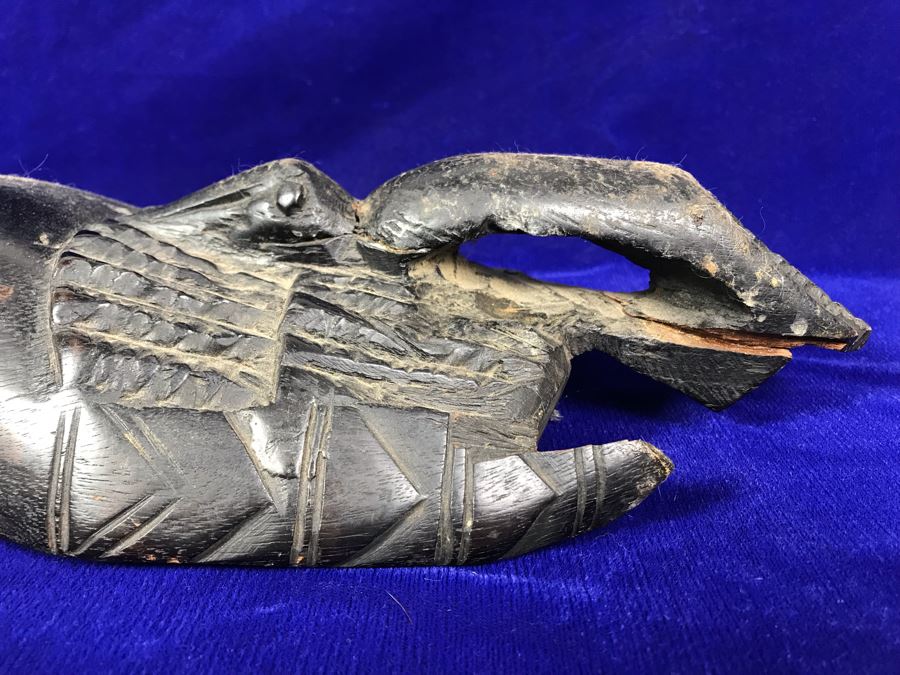 Large Vintage Carved Wooden Mask 22'H X 7'W [Photo 8]