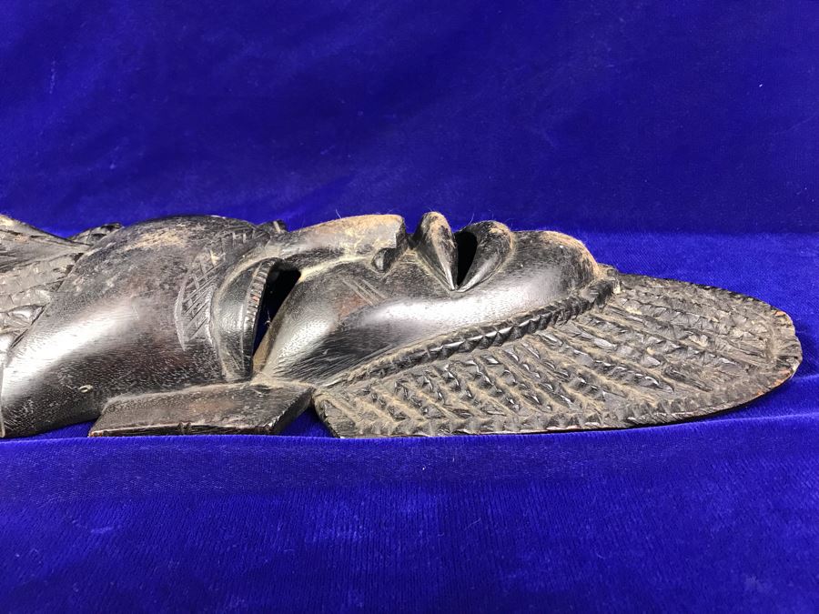 Large Vintage Carved Wooden Mask 22'H X 7'W [Photo 13]