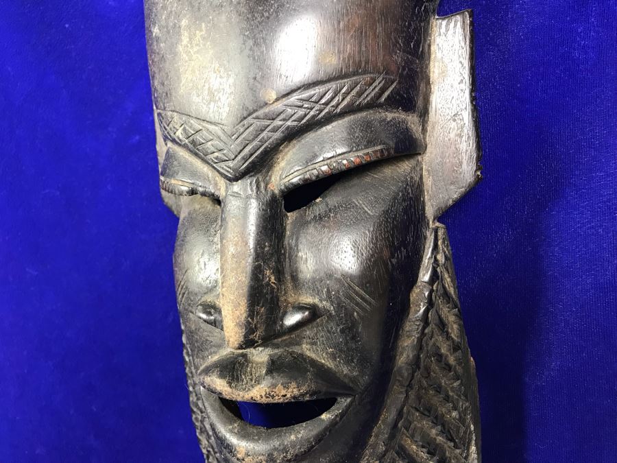 Large Vintage Carved Wooden Mask 22'H X 7'W [Photo 7]