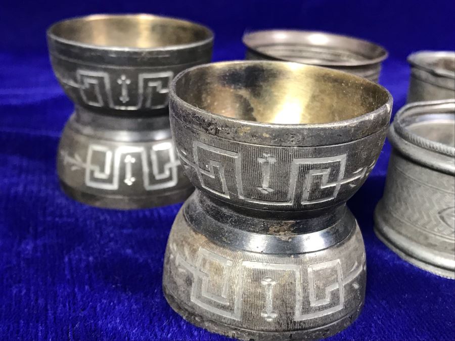 Collection Of Vintage Silverplate Mainly Monogrammed Napkin Rings [Photo 8]