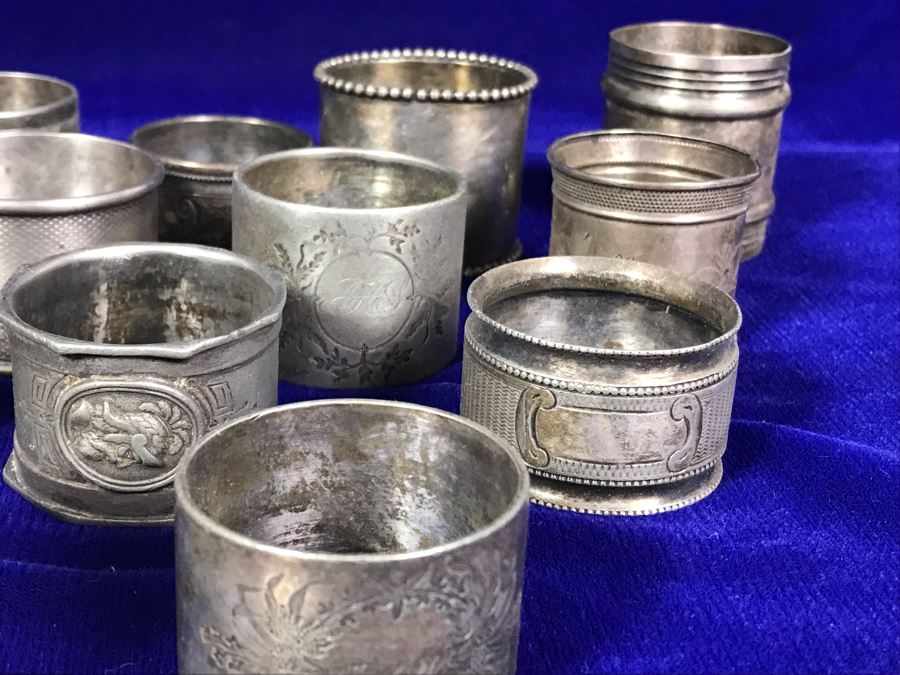 Collection Of Vintage Silverplate Mainly Monogrammed Napkin Rings [Photo 11]