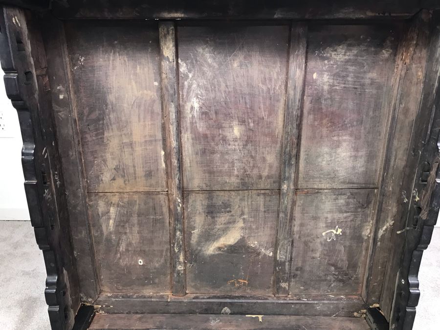 Antique Chinese Rosewood Table 30' X 30' X 18'H [Photo 20]