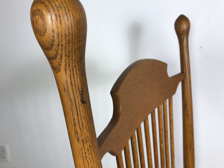 Vintage Wooden Rocking Chair [Photo 7]