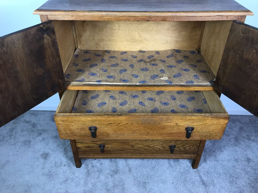Antique Oak Cabinet With 3-Drawers 32'W X 18'D X 42'H [Photo 6]