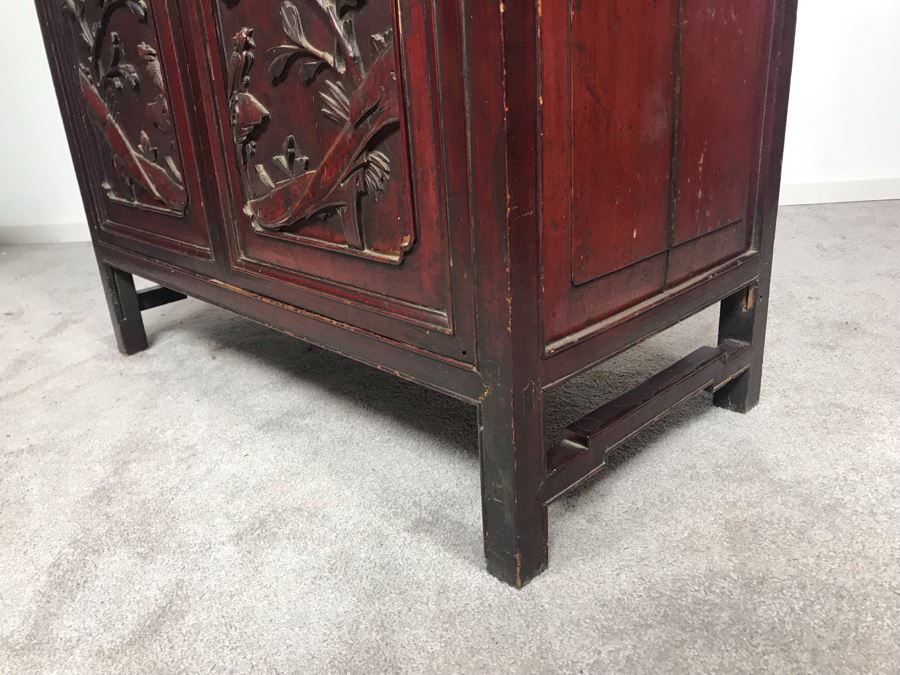 Stunning Single Antique Chinese Intricately Carved Rosewood Cabinet 34'W X 17'D X 63.5'H [Photo 56]