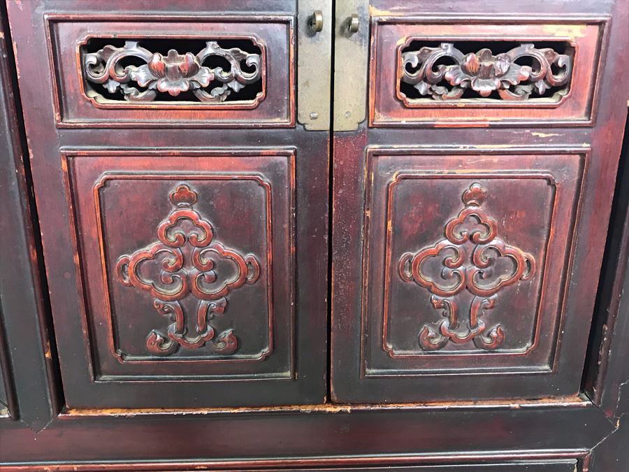 Stunning Single Antique Chinese Intricately Carved Rosewood Cabinet 34'W X 17'D X 63.5'H [Photo 18]