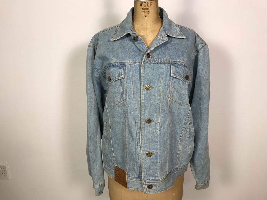 Walt Disney Mickey Mouse And Minnie Mouse Denim Jacket 'It's Party Time!' Size M [Photo 2]