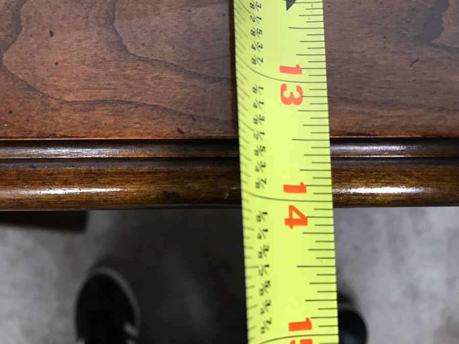 Lane Console Entry Table 39'W X 14'D X 27'H [Photo 8]