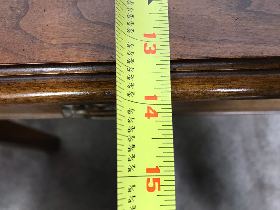 Lane Console Entry Table 39'W X 14'D X 27'H [Photo 9]