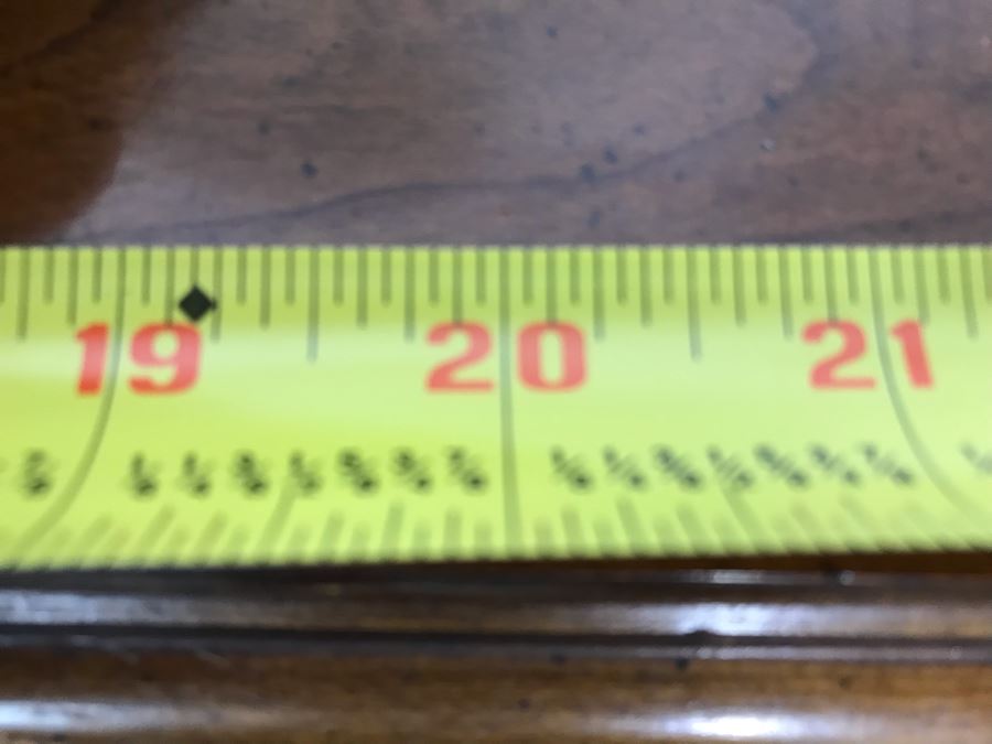 Large Handpainted Cat Statue 22'H X 20'W [Photo 10]