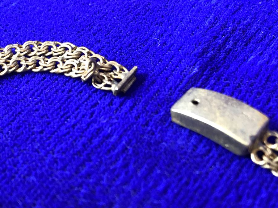 14K Gold Bracelet Decorated With Hearts Made In Italy - Clasp Needs Repair 8.8g [Photo 9]